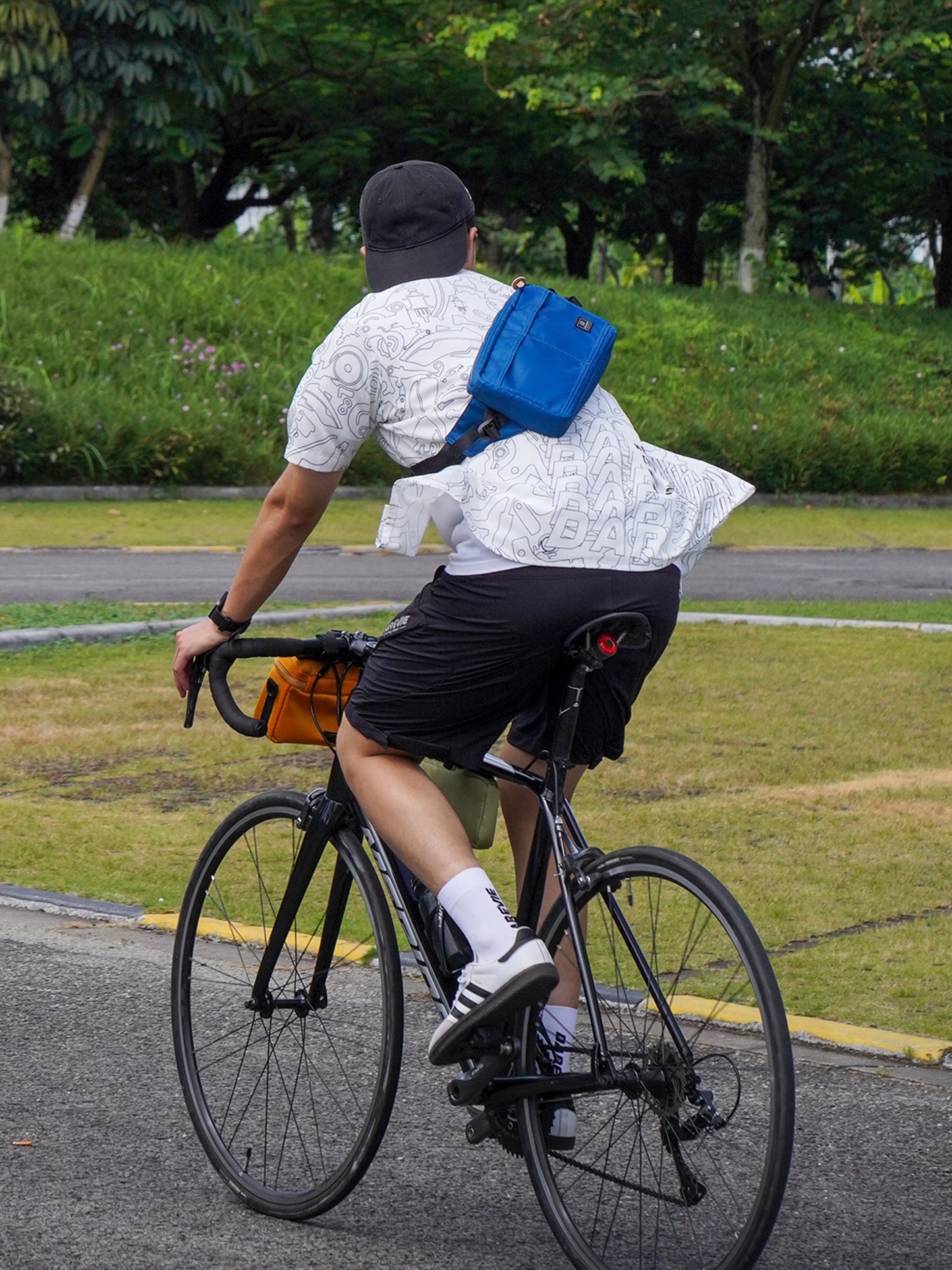 DAREVIE Cycling Sling Bag