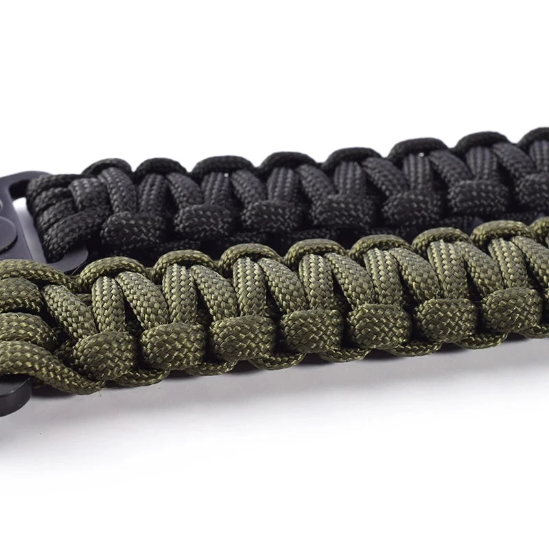 Outdoor Paracord Rope Keychain EDC Survival Kit